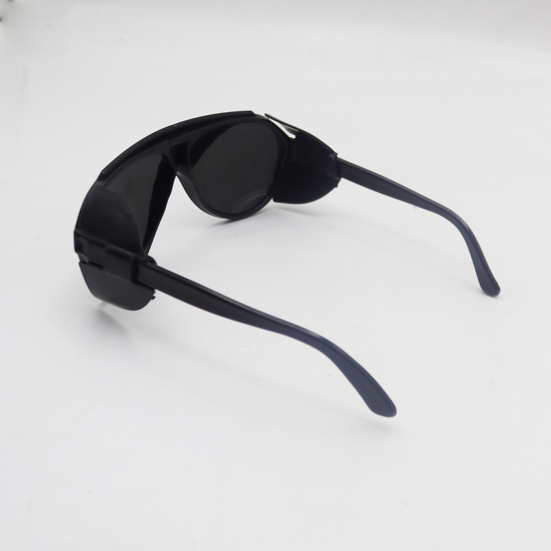 عینک جوشکاری تک پلاست مدل YP-14*13CM