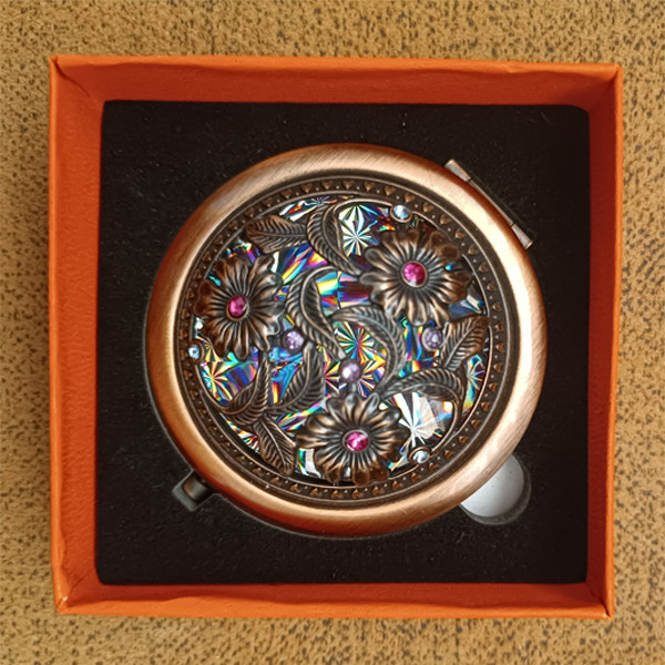 آینه جیبی مدل MALEKA کد 0010