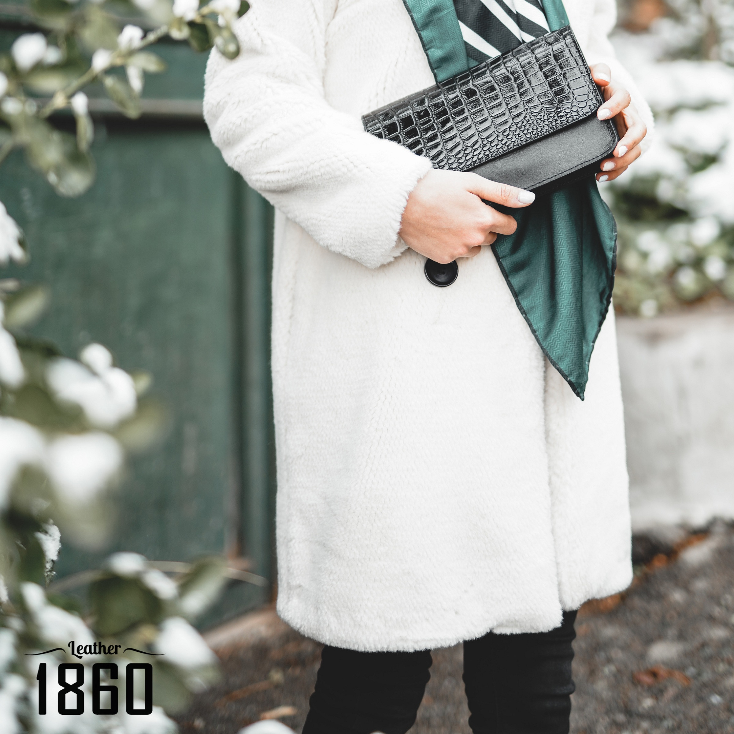 کیف دوشی زنانه 1860 مدل 106MK