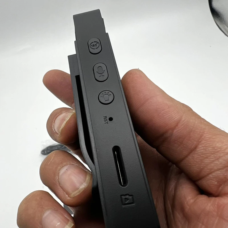 عکس شماره 23 : دوربین فیلم برداری ورزشی مدل gwd_cs06