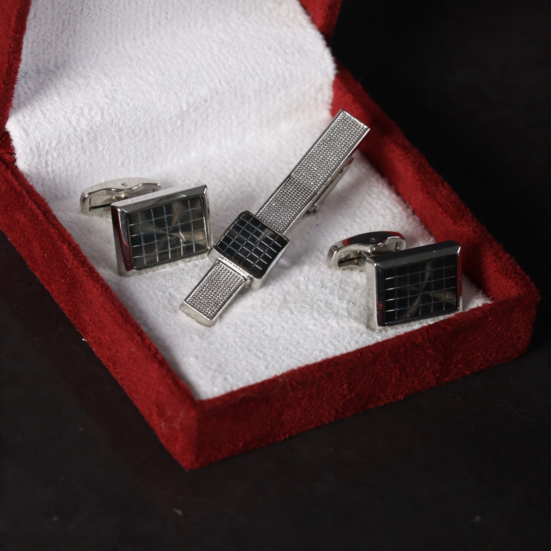 ست دکمه سردست و گیره کراوات مردانه نسن مدل S22