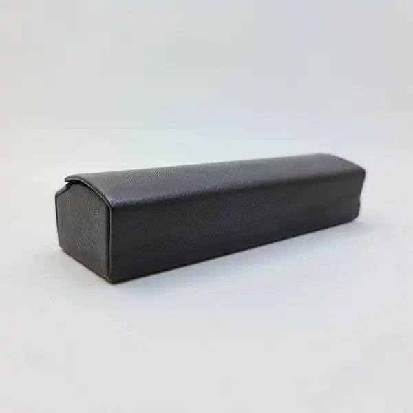 قاب عینک مدل مخصوص طبی