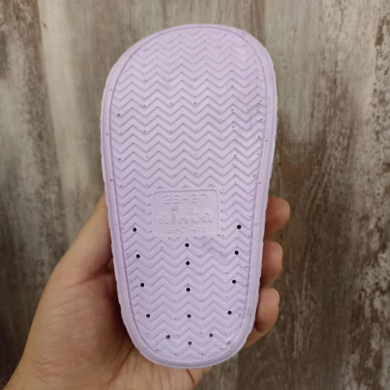 عکس شماره 4 : دمپایی بچگانه نیکتا مدل کراکس استیکر کد 1524-pe