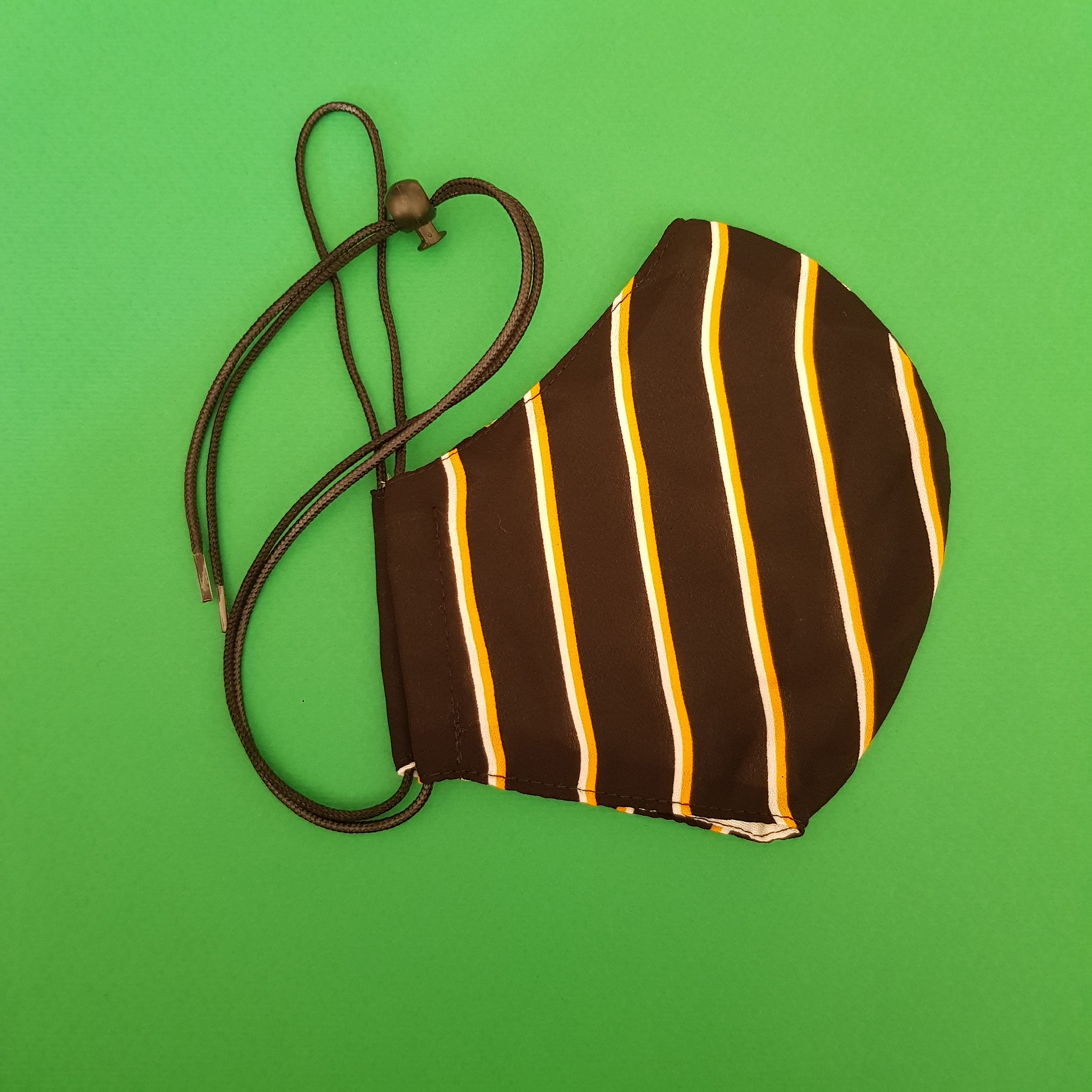 ماسک پارچه ای زنانه مدل 4