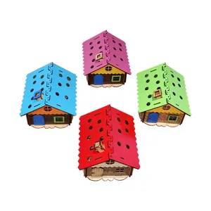 جامدادی رومیزی مدل کلبه سقفی کد 004  بسته 4 عددی