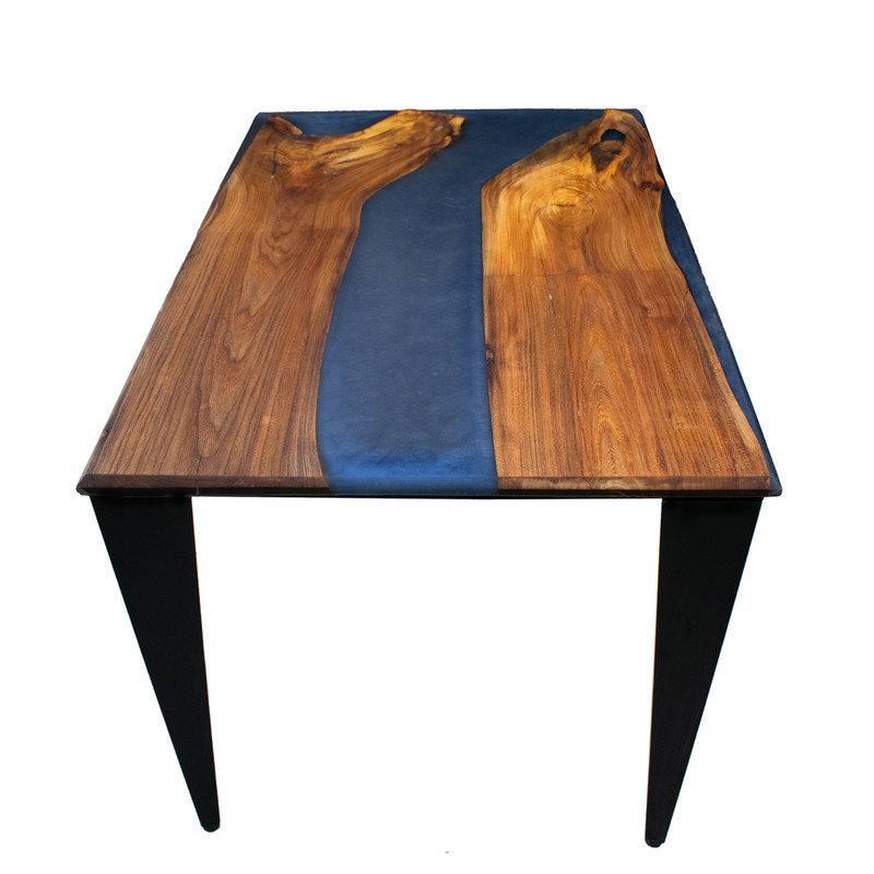 میز ناهارخوری مدل چوب و رزین