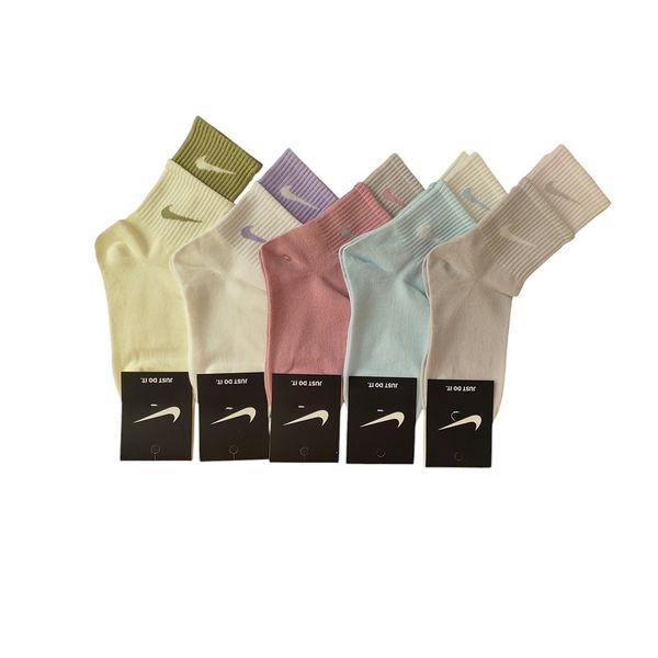 جوراب ورزشی ساق بلند زنانه مدل 2001 بسته 5 عددی