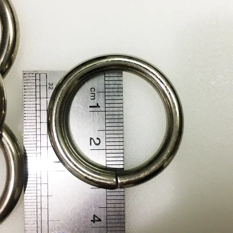 یراق کیف دوزی مدل گرد کد Steel-2.5Cm بسته 4 عددی