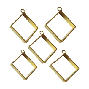 قالب رزین اپوکسی مدل مربع کد Fr390 بسته 5 عددی