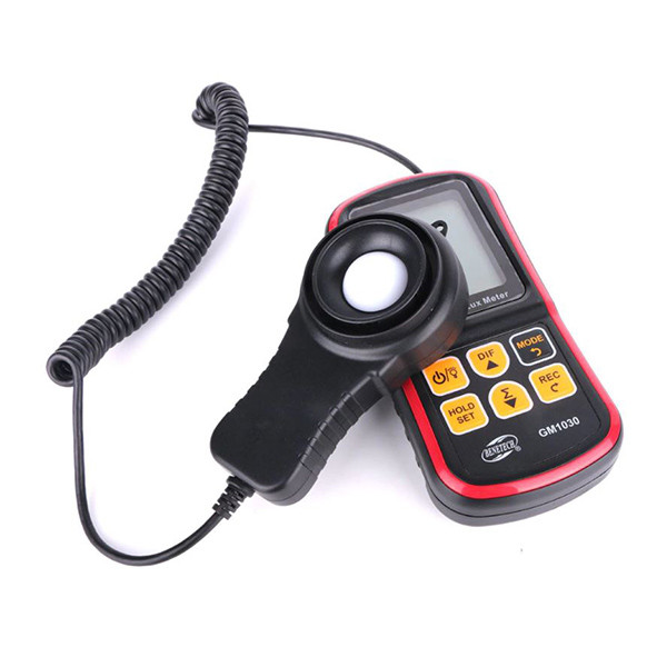 نور سنج بنتک GM1030