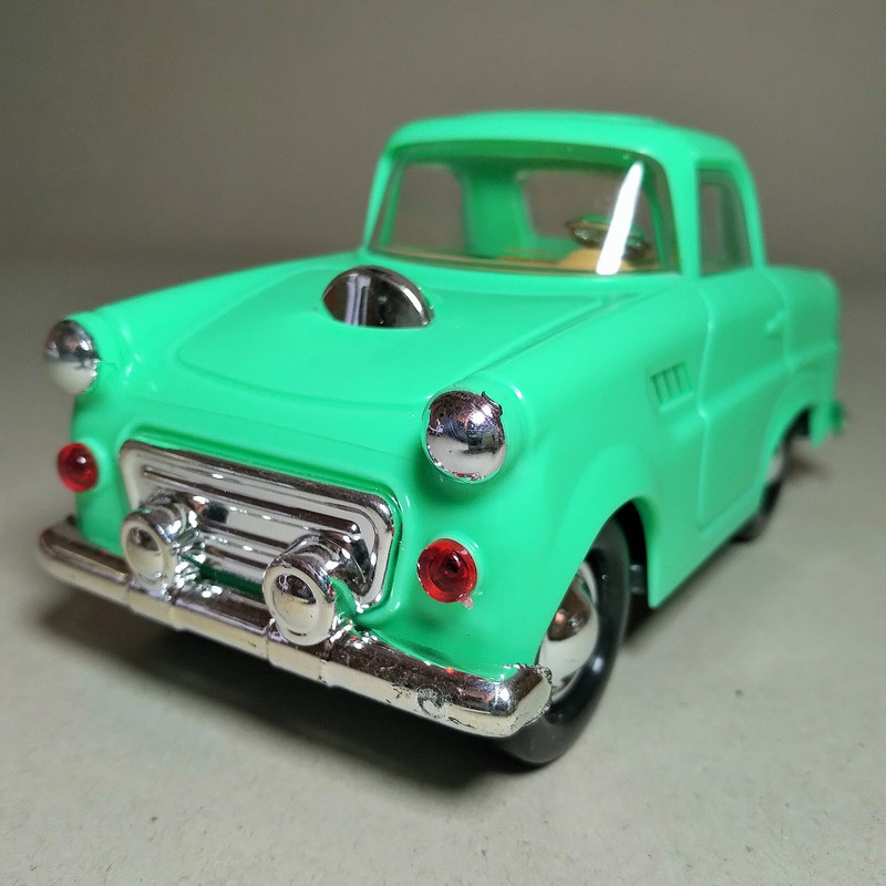 ماشین بازی مدل کامیون خاور جرثقیل کد DBS_10512 مجموعه دو عددی