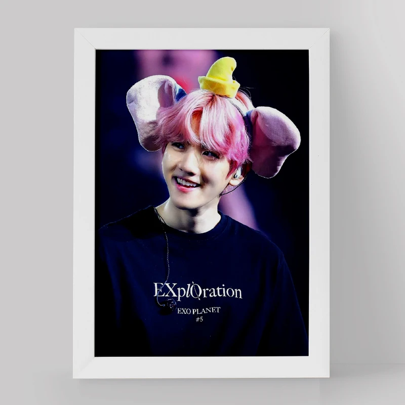 تابلو خندالو مدل بکهیون گروه اکسو EXO کد 13604