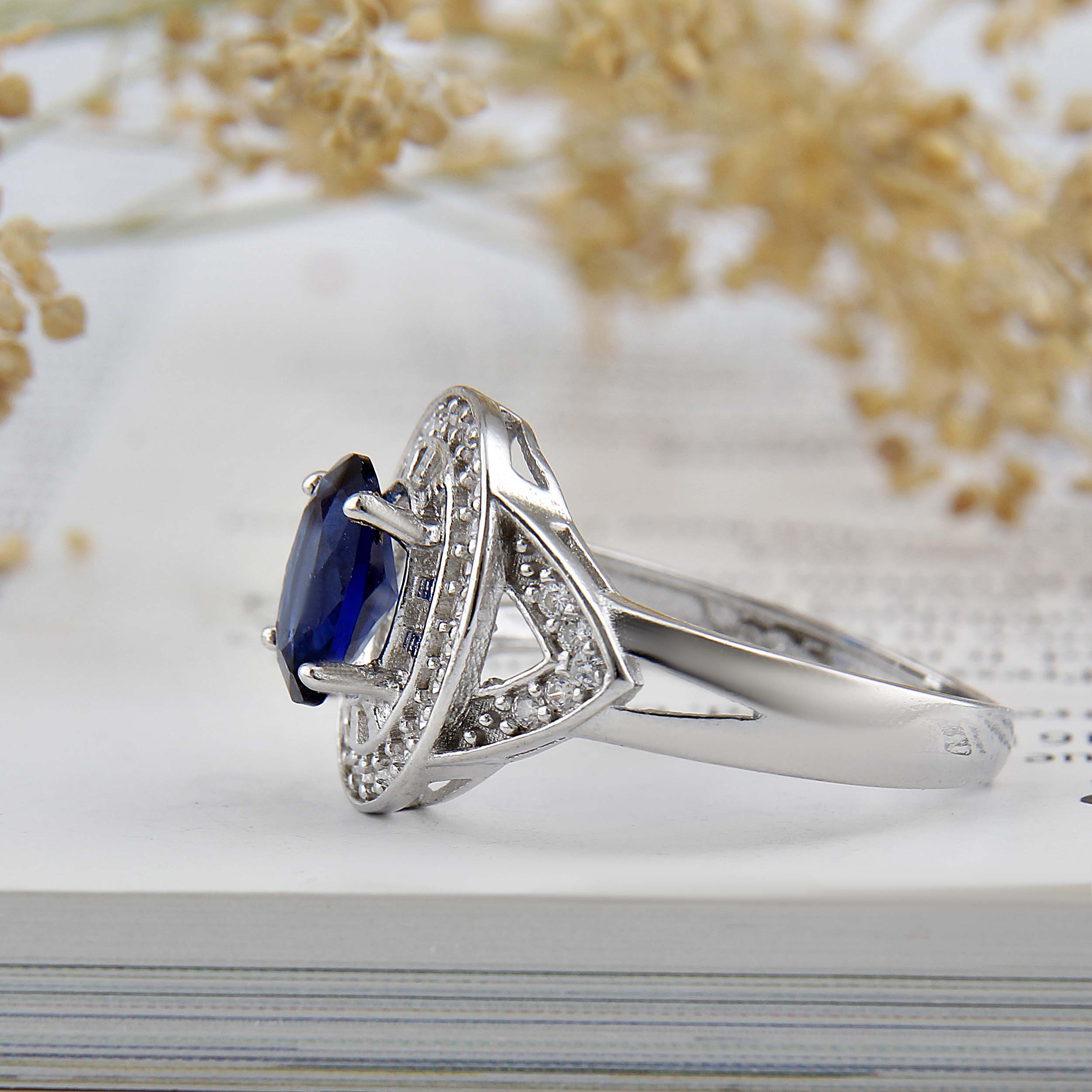 انگشتر نقره زنانه بازرگانی میلادی مدل سنگ کوارتز نگین برلیان بدون ریزش آبکاری رادیوم کد AWR_1576