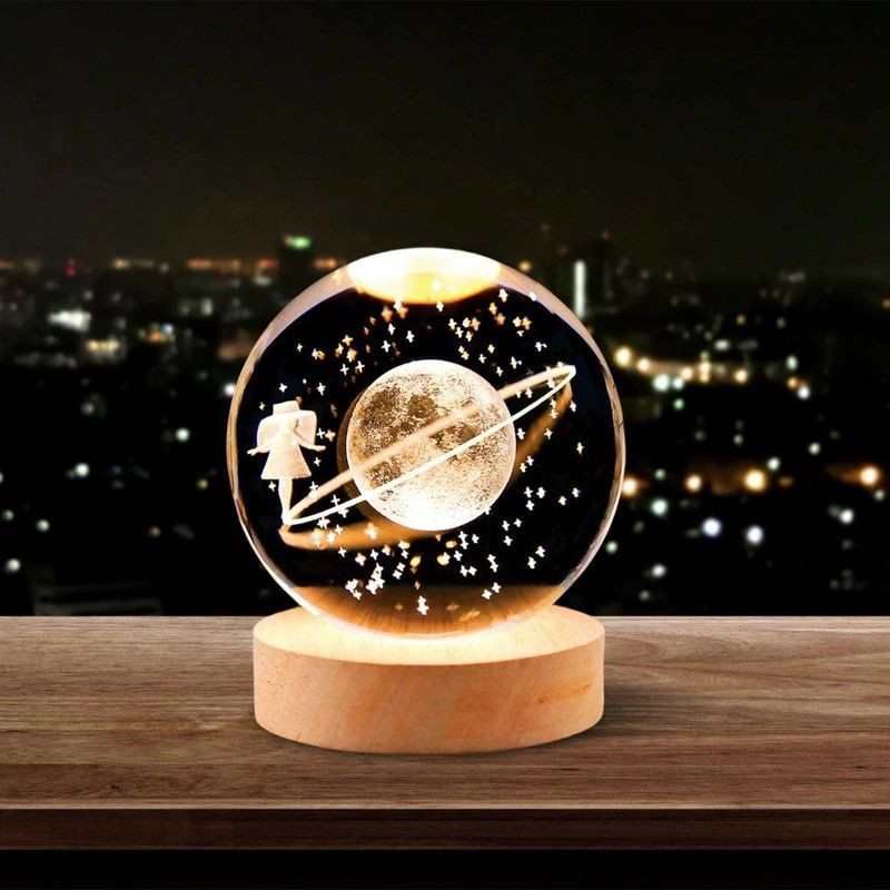   چراغ خواب طرح گوی کریستال مدل ماه و دختر کد JIMI110
