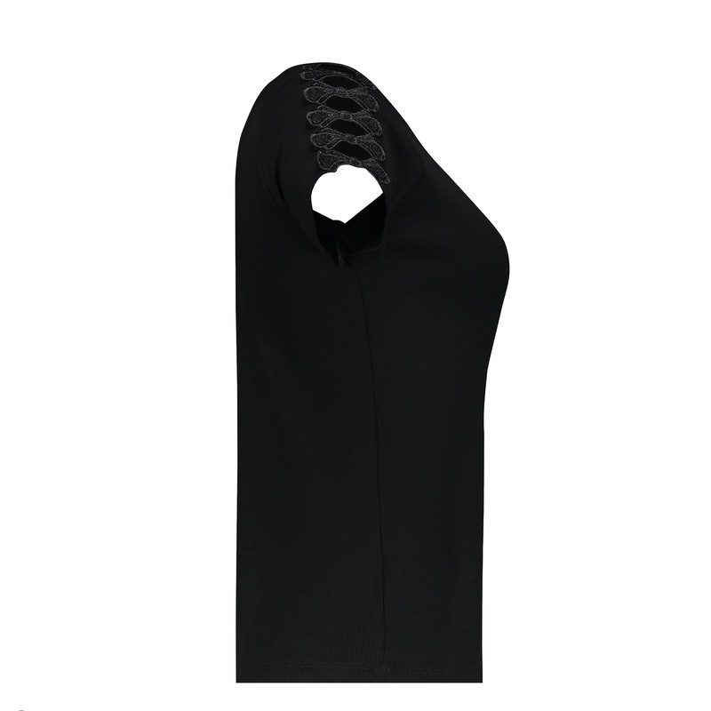 بلوز آستین کوتاه زنانه مدل سر شانه گیپور دار کد 110305