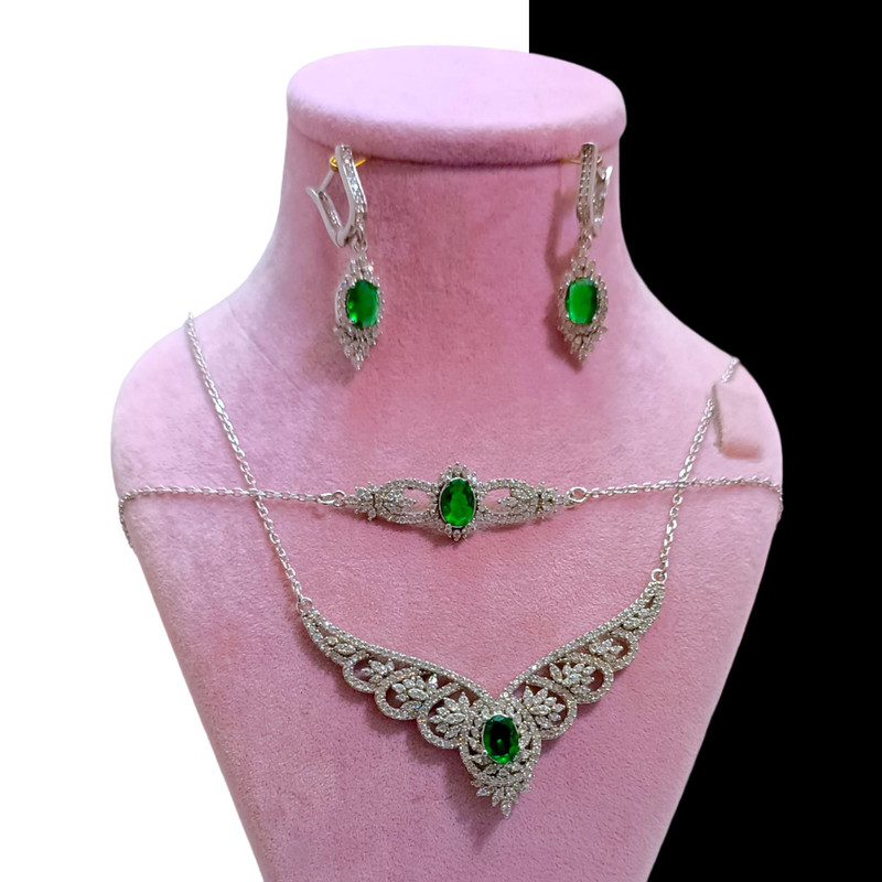 نیم ست نقره زنانه مدل زمرد ساچ