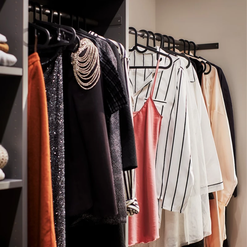 عکس شماره 7 : چوب لباسی ایکیا مدل spruttig کد 31071 بسته 10 عددی