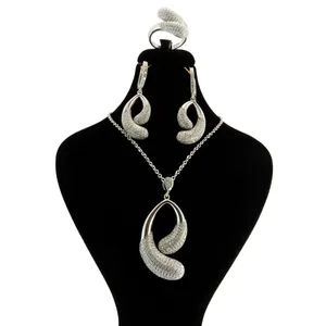 نیم ست نقره زنانه کد AV070-1