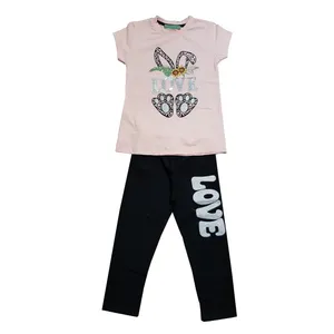 ست تی شرت آستین کوتاه و شلوار دخترانه مدل لاو خرگوش 9002