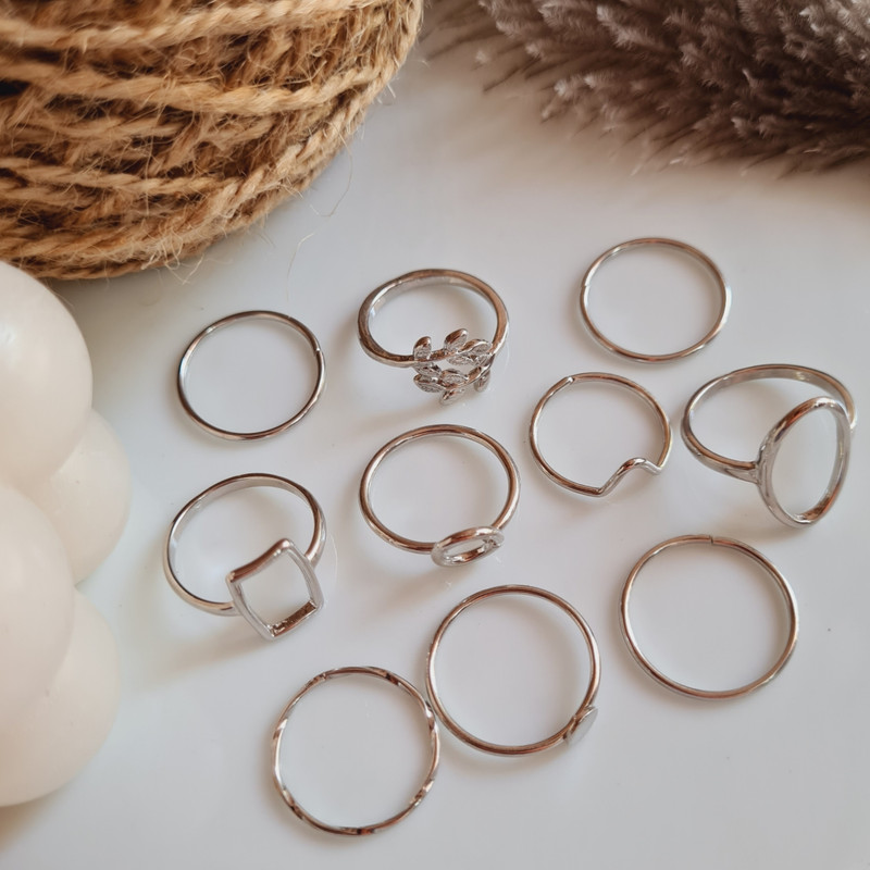 انگشتر زنانه مدل برگ و دایره مجموعه 10 عددی