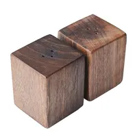 نمکدان چوبی مدل  ساده مجموعه 2 عددی