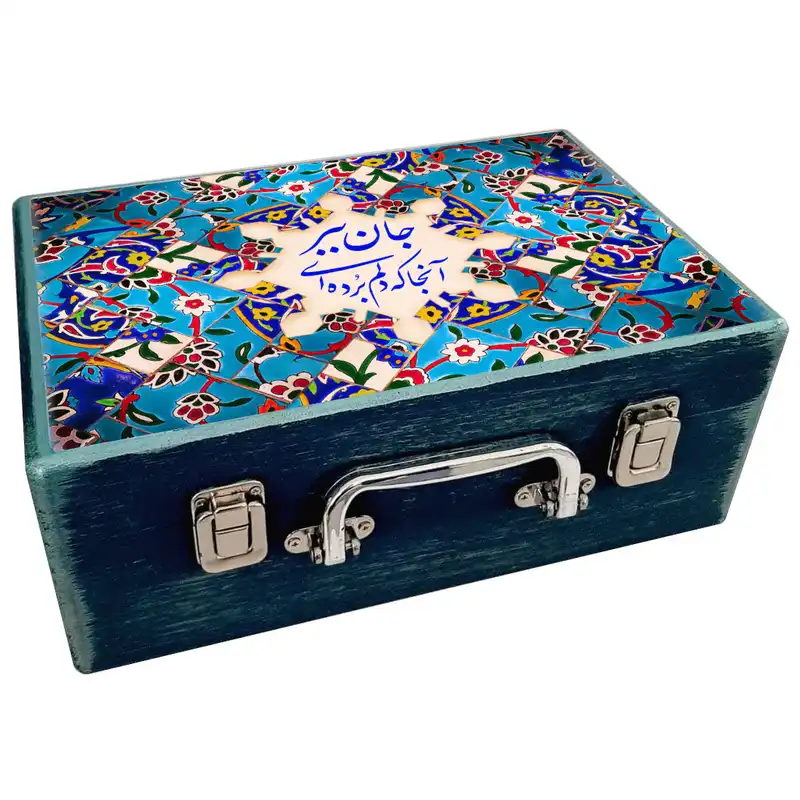 جعبه هدیه چوبی مدل چمدان طرح کاشی سنتی کد WS126