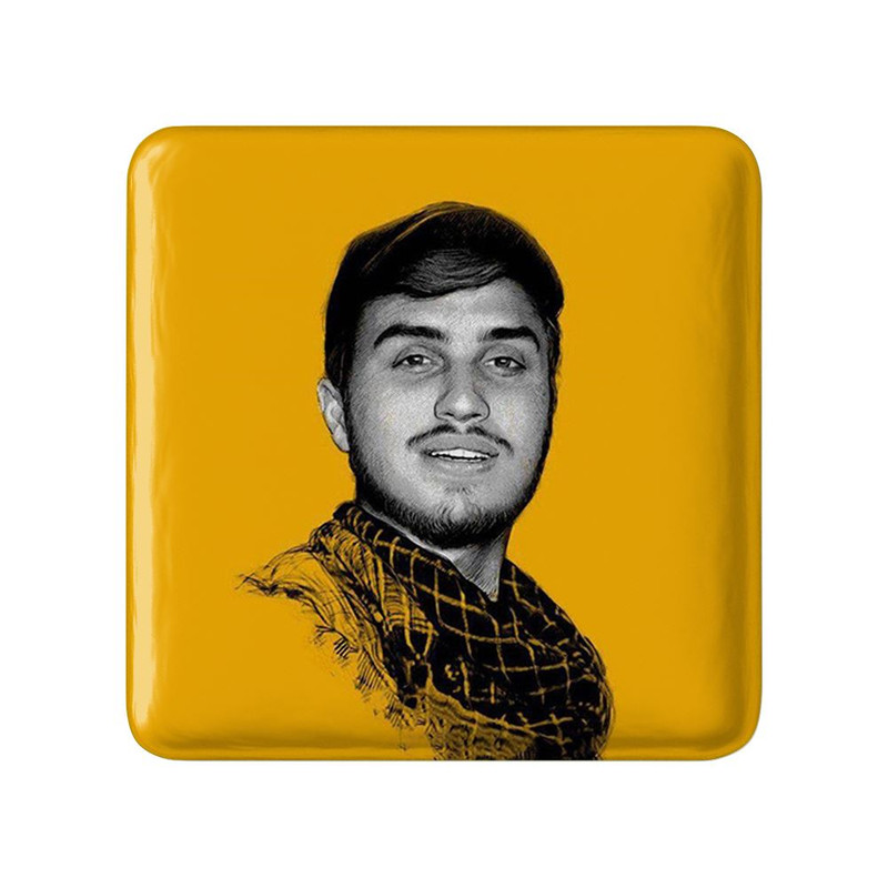 مگنت خندالو مدل شهید جهاد مغنیه کد 27971