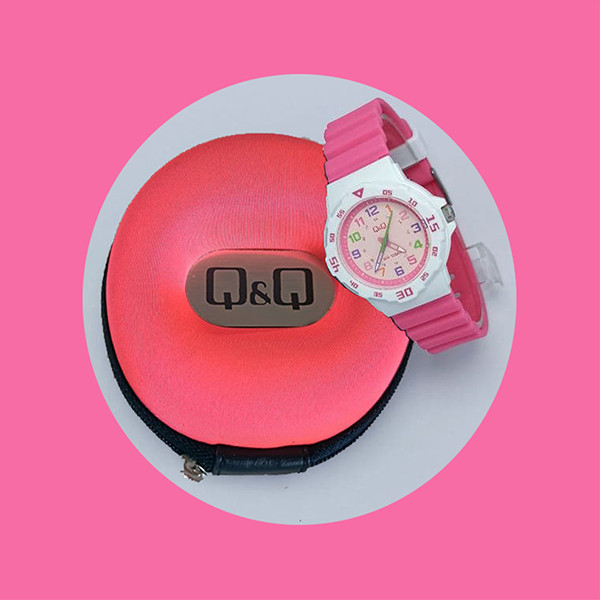 ساعت مچی عقربه ای دخترانه کیو اند کیو مدل VR19J012Y