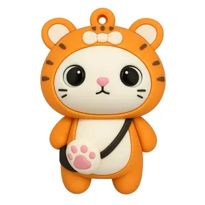 فلش مموری کینگ فست مدل TI-12 ظرفیت 32 گیگابایت با رابط USB 2.0