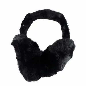 گوش گیر مدل خزدار