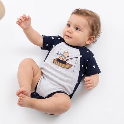 بادی آستین کوتاه نوزادی آدمک مدل خرس ماهيگير کد 040211