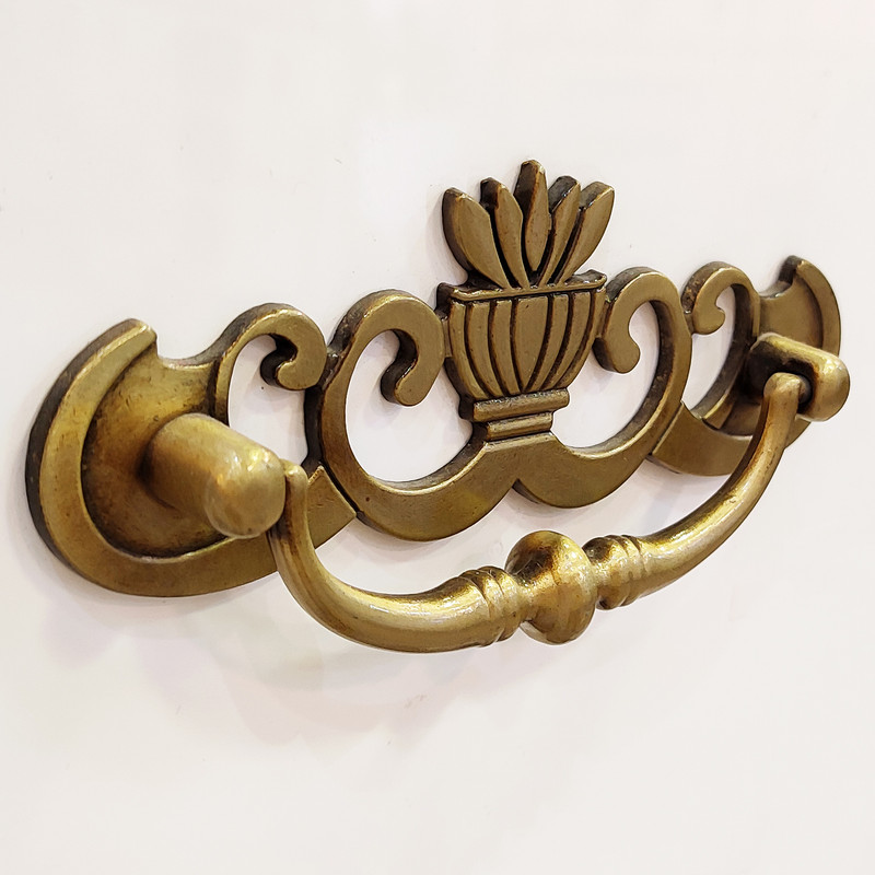 دستگیره کمد مدل سلطنتی S2-96