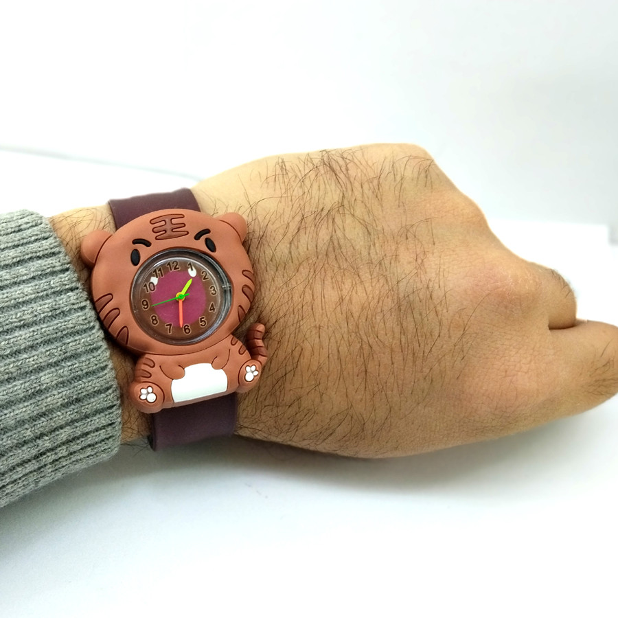 ساعت مچی عقربه ای بچگانه مدل ببری کد 1 ساعت مچی عقربه ای بچگانه مدل ببری کد 1