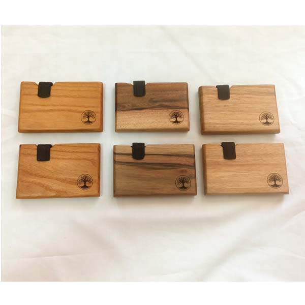 جاکارتی مدل چوبی