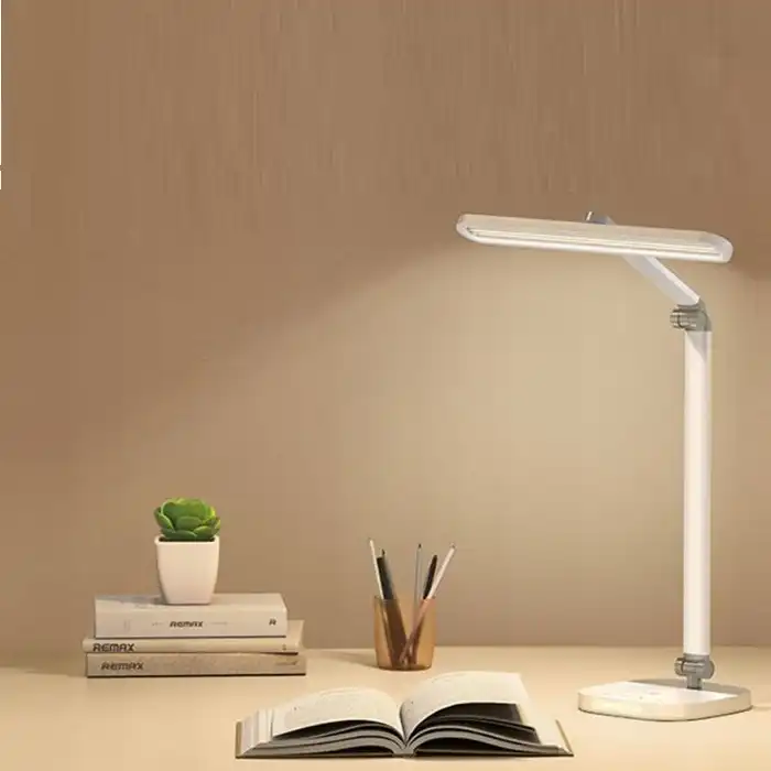 چراغ مطالعه ریمکس مدل RT-E615