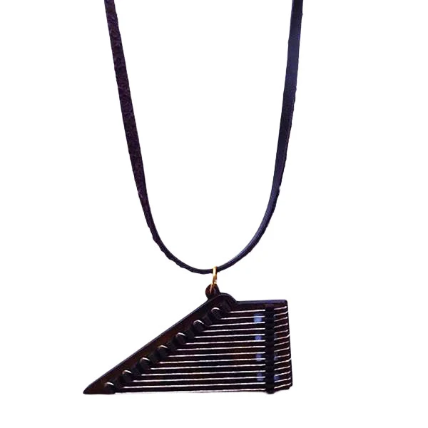 گردنبند زنانه مدل گره ای چوبی طرح ساز سنتور کد NC118