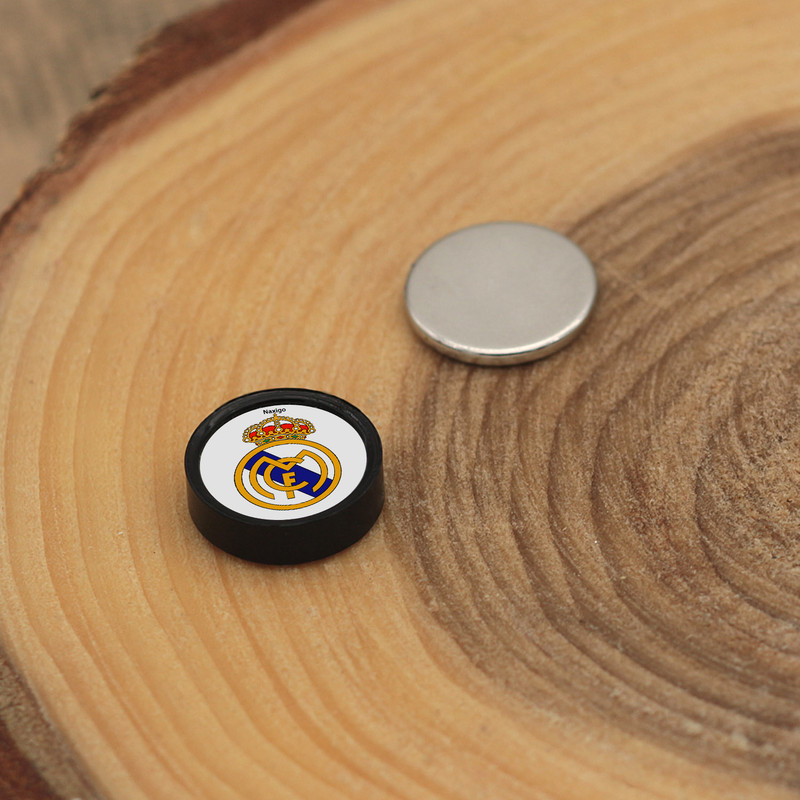 پیرسینگ گوش ناکسیگو مدل شب تاب طرح رئال مادرید کد PM6742 پیرسینگ گوش ناکسیگو مدل شب تاب طرح رئال مادرید کد PM6742