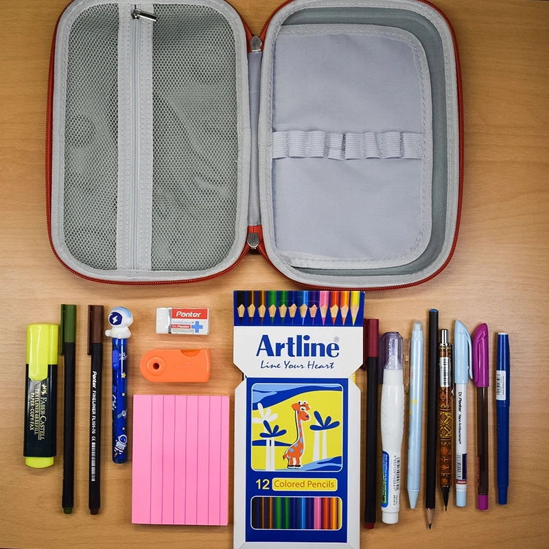 عکس شماره 4 : جامدادی مدل تبلتی طرح برجسته کرومی کد 5