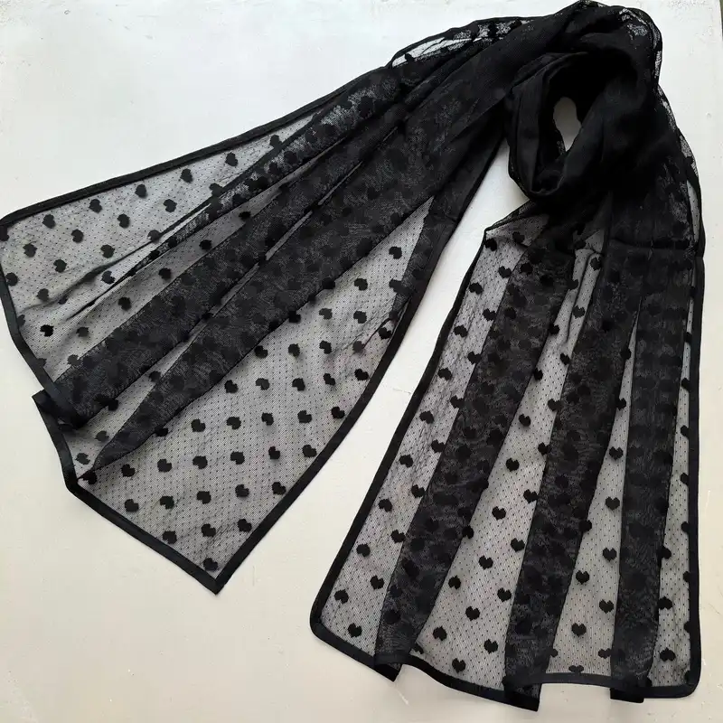 شال زنانه مدل توری مجلسی مهمانی قلب قلبی