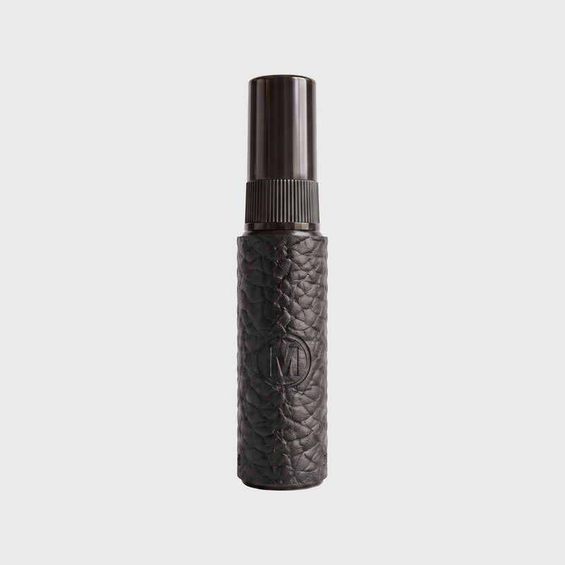 محفظه نگهدارنده عطر مارسین مدل 103 جنس چرم طبیعی دست دوز ظرفیت 5 میلی لیتر