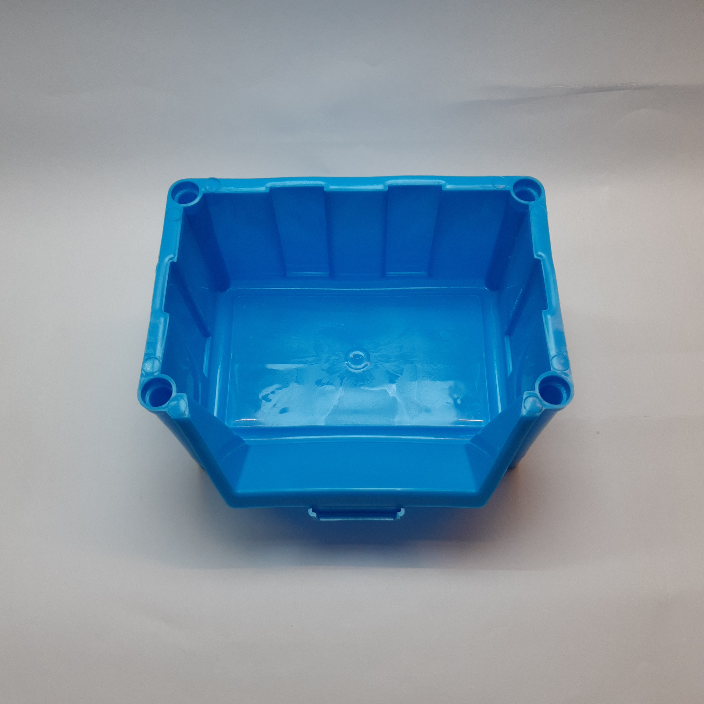 باکس ابزار روشان مدل پایه دار کد 2 بسته 24 عددی باکس ابزار روشان مدل پایه دار کد 2 بسته 24 عددی