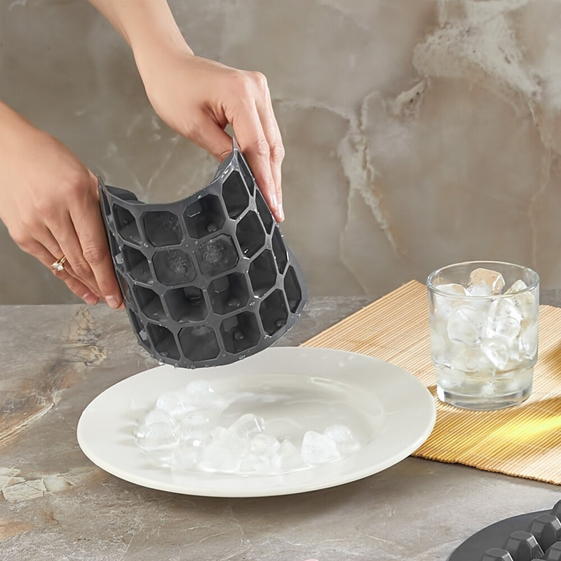 قالب یخ ردرز مدل سیلیکونی