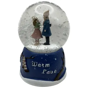 گوی مدل Winter Warm Love طرح عشق گرم زمستانی کد A89166-5