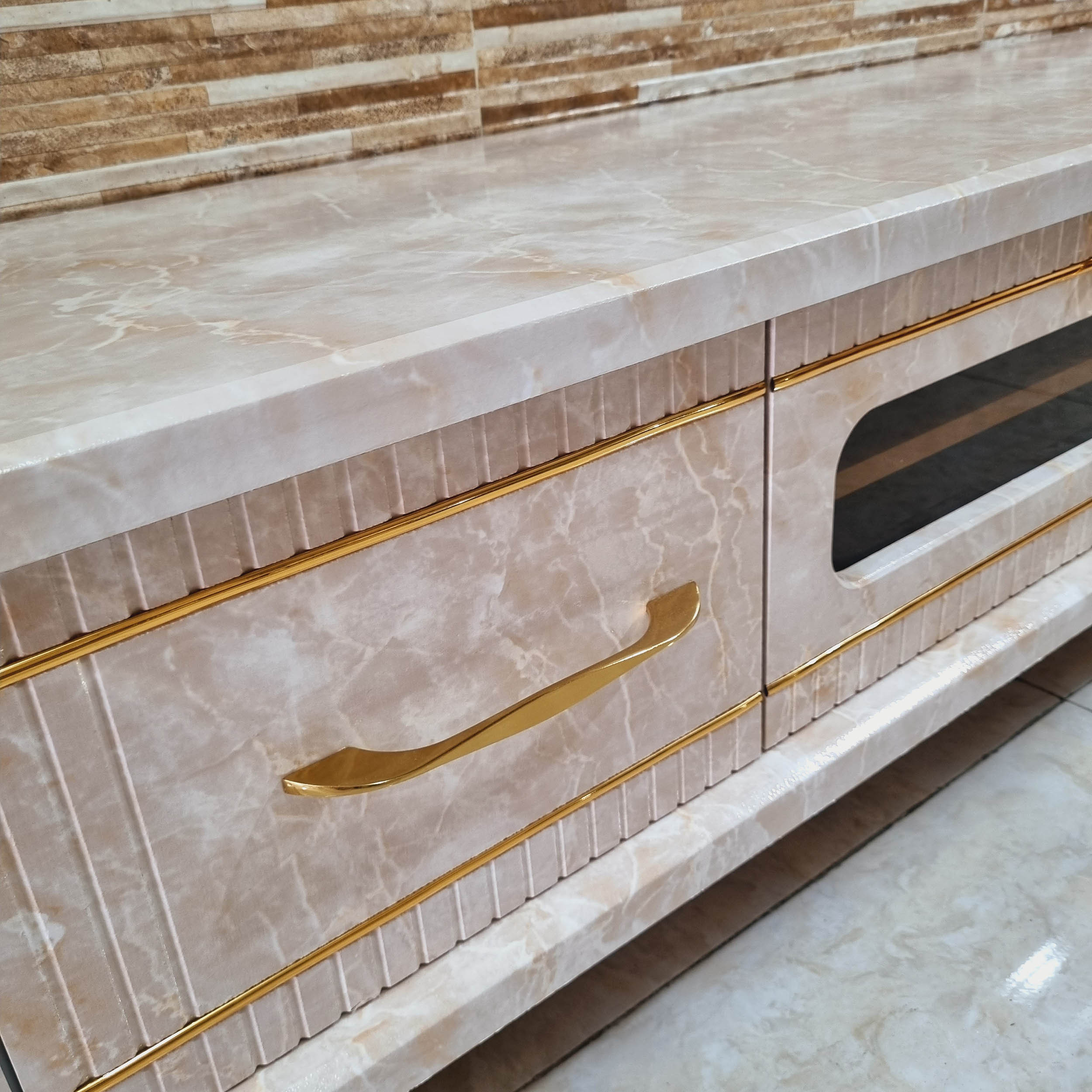 میز تلویزیون شبستان مدل 2117 میز تلویزیون شبستان مدل 2117