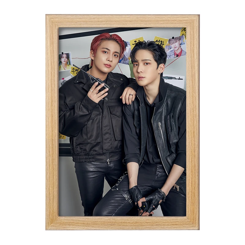 تابلو خندالو مدل گروه ایتیز ATEEZ  کد 21296