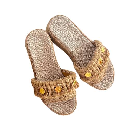 صندل دست‌دوز زنانه مدل طبی کنفی