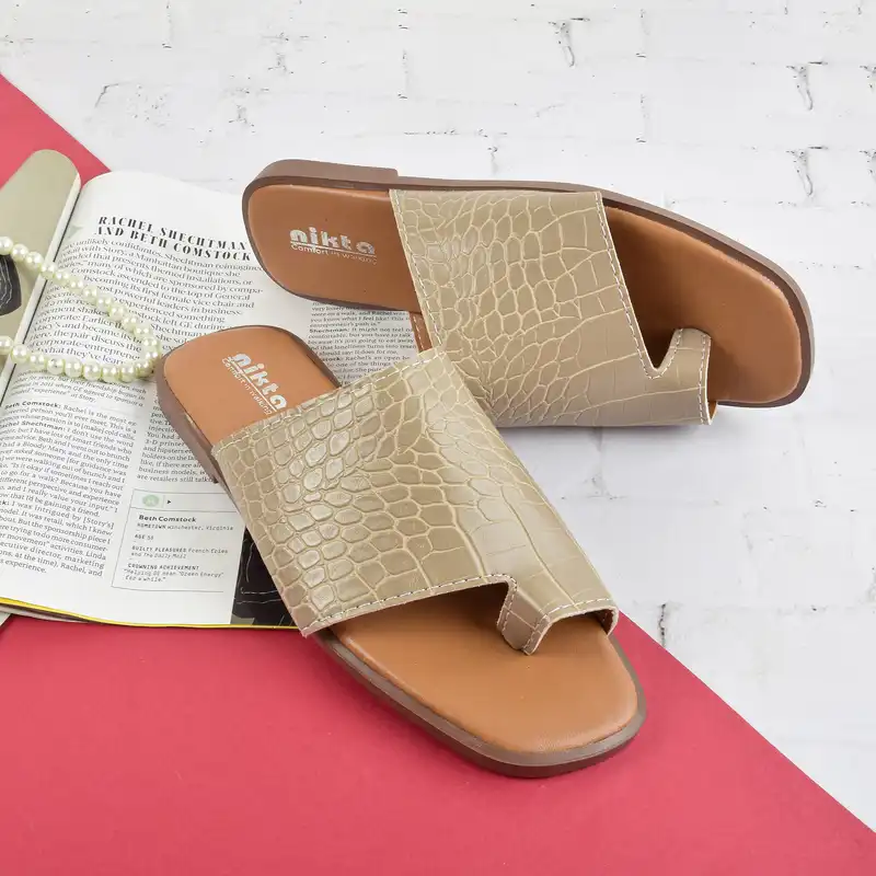 دمپایی لاانگشتی زنانه نیکتا مدل پوست ماری NCF.2866