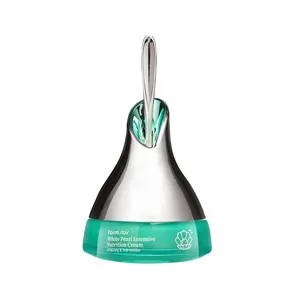 کرم روشن کننده صورت فارم استی مدل مروارید سفید مناسب برای انواع پوست حجم 55 میلی لیتر