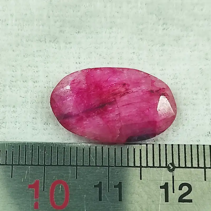 سنگ یاقوت سلین کالا مدل طبیعی بیضی کد pc1-13