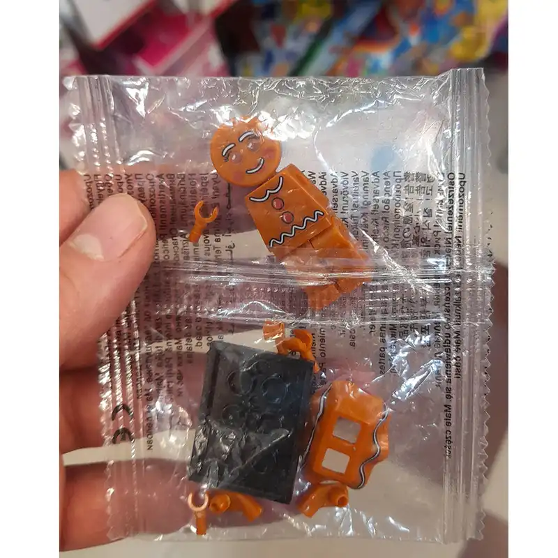 ساختنی مدل آدم بیسکویتی